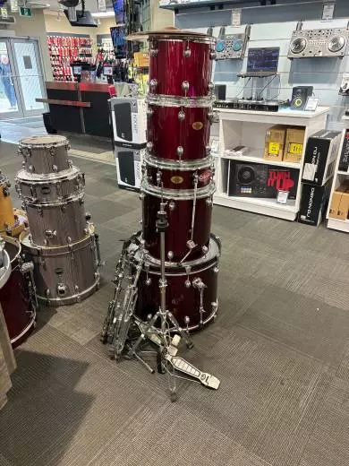 PEARL TARGET 20,10,12,14FT,SN,CYM,HW RED WITH B8 CYMBAL PACK